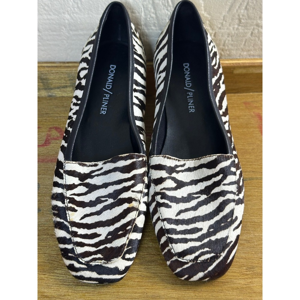 Donald Pliner Loafers Women's‎ 5.5 Zebra Print Flats Comfort Slip On Shoes